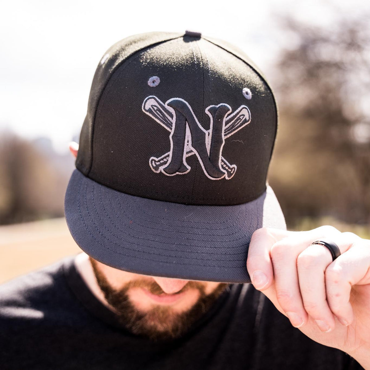 Nashville Sounds New Era 59FIFTY Black Dark Graphite N Crossed Bats Ha